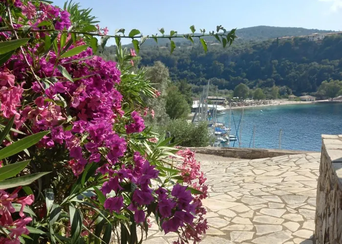 Rocka View Apartment Spartokhorion